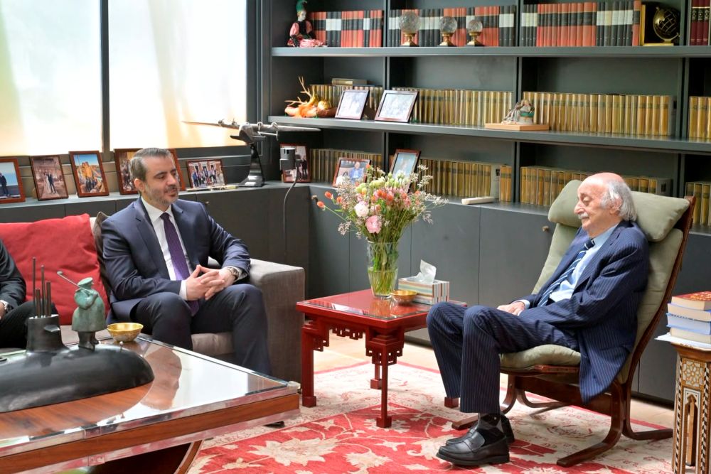 Former Progressive Socialist Party leader Walid Jumblatt receiving Minister Al Shibani.