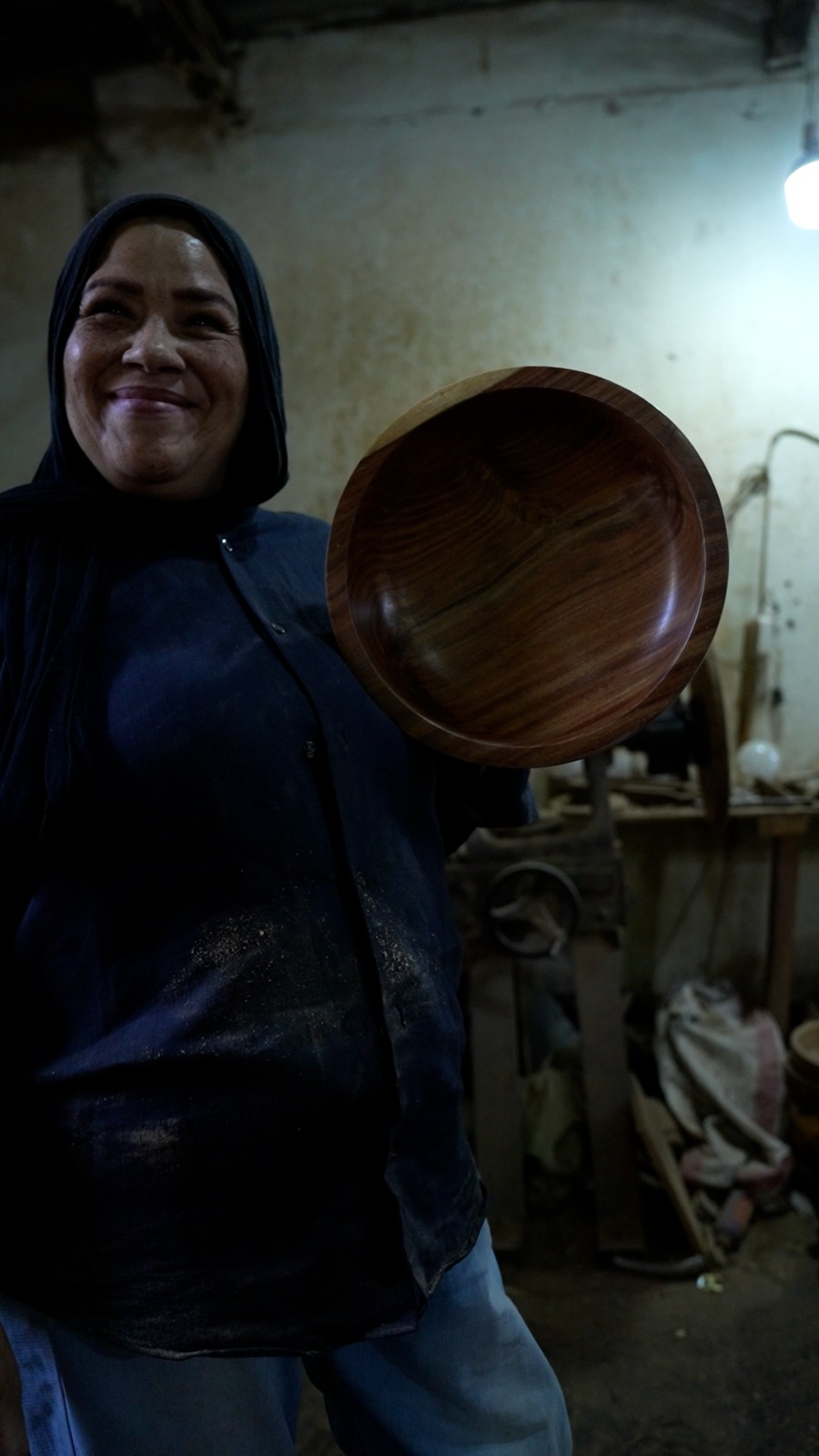 السيدة المصرية نور أبو شنب. 