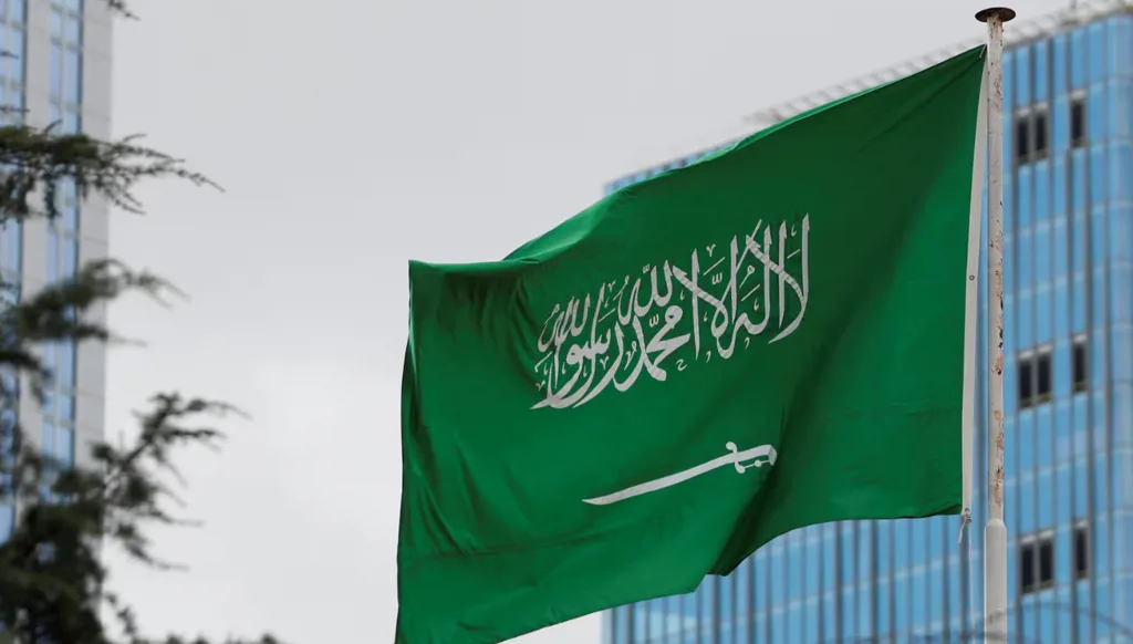 النشاط غير النفطي السعودي: أعلى مستوى في أربعة أشهر رغم نمو التكاليف