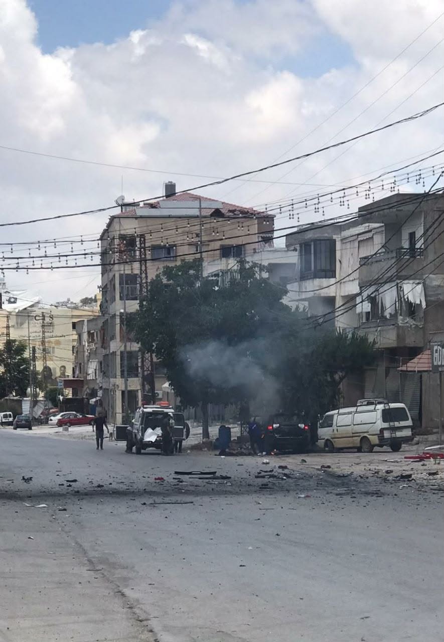 غارة استهدفت سيارة على طريق دار المعلمين والمعلمات في النبطية الفوقا