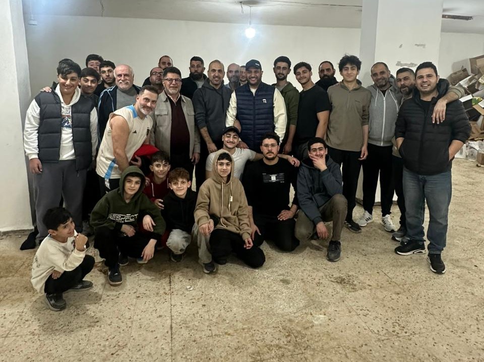 متطوعون مع الجمعية في جهود الإغاثة