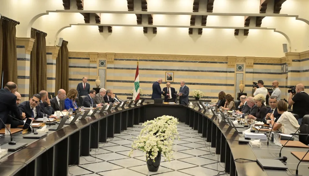 جلسة للحكومة اللبنانية برئاسة سلام... ماذا على جدول الأعمال؟ (صور)
