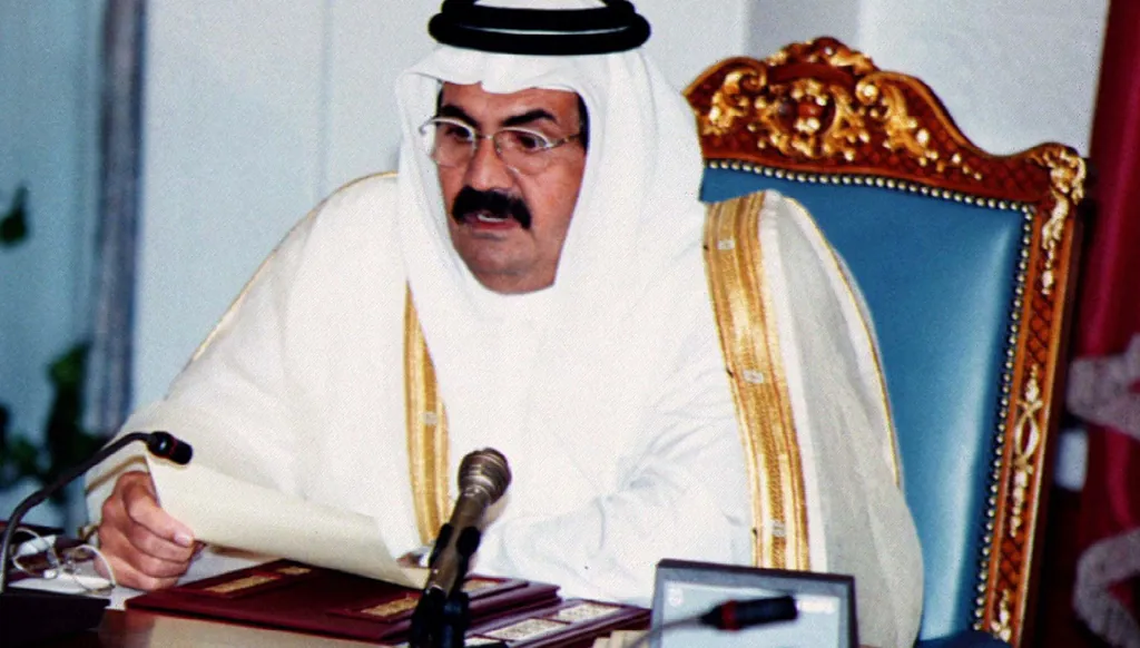 حمد بن خليفة... الرجل الذي وضع قطر على الخريطة