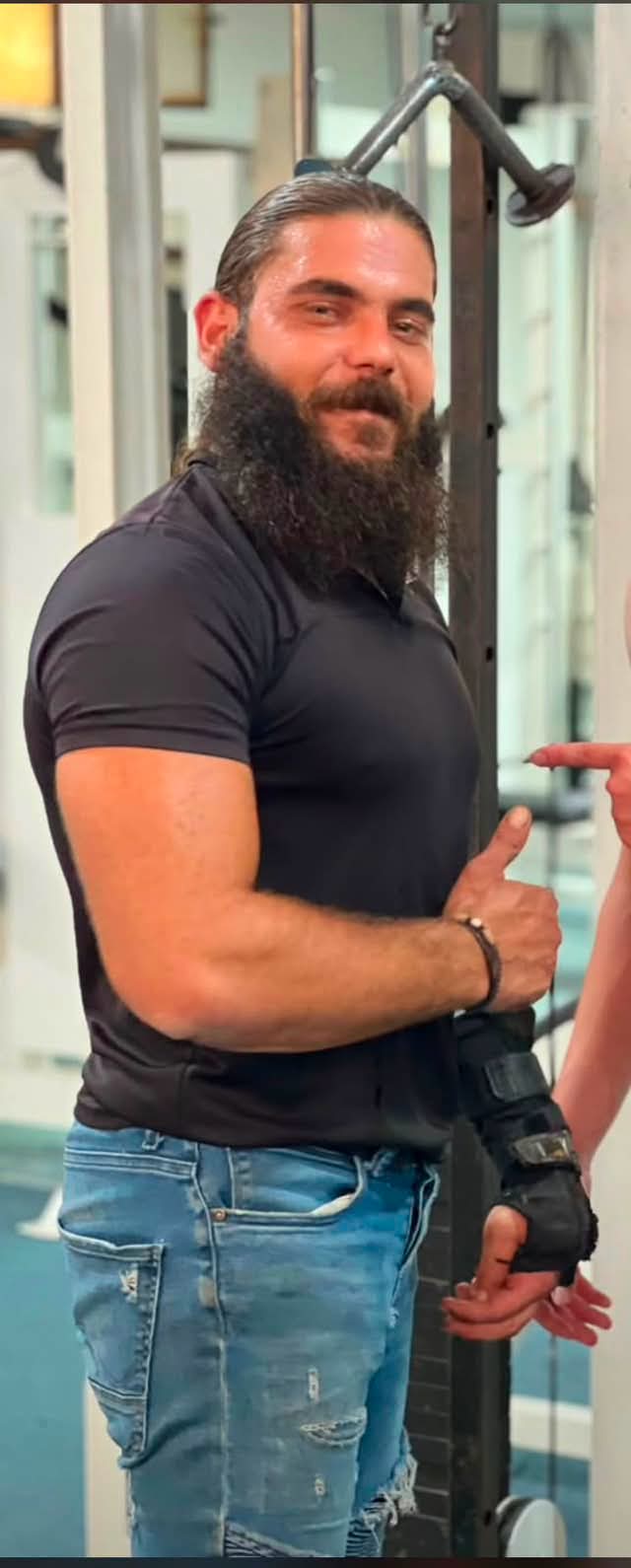 القتيل في المنية