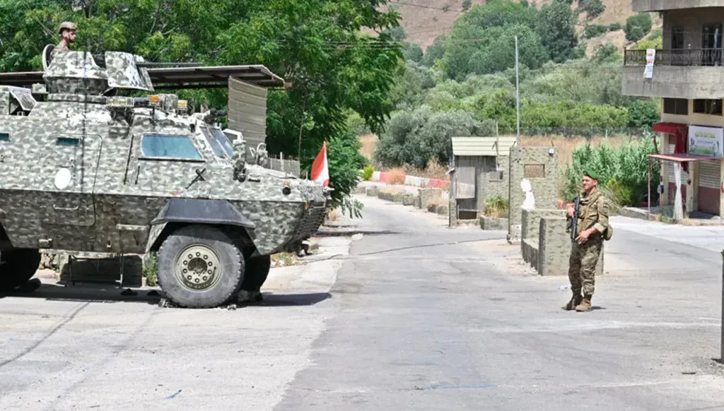 الجيش اللبناني ينتشر في بلدةى فرون جنوبي لبنان (حسام شبارو).