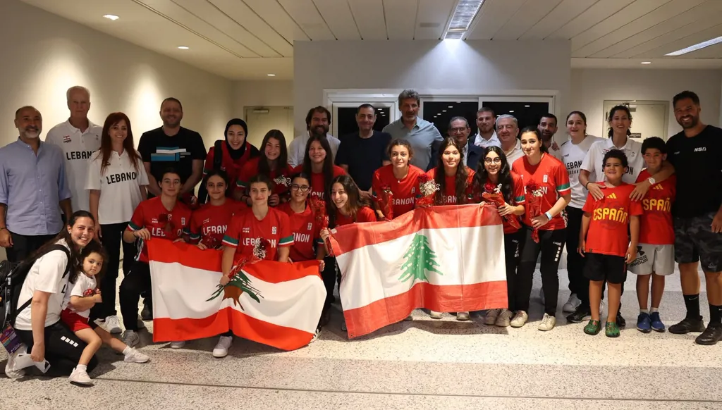 استقبال حاشد لبعثة منتخب لبنان للإناث تحت 18 سنة