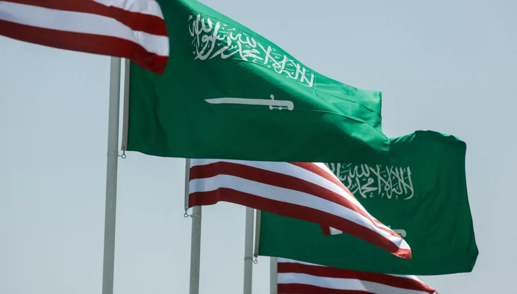 تخصيب اليورانيوم في السعودية: تعرف كيف كسر ترامب عقوداً من الشروط الأميركية