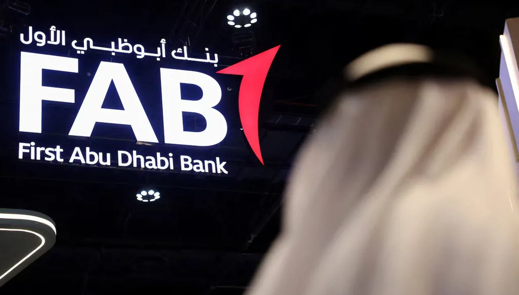 بأرباح نصف سنوية عند 2.9 مليار دولار... أبوظبي الأول يتجاوز مستهدفاته الإدارية