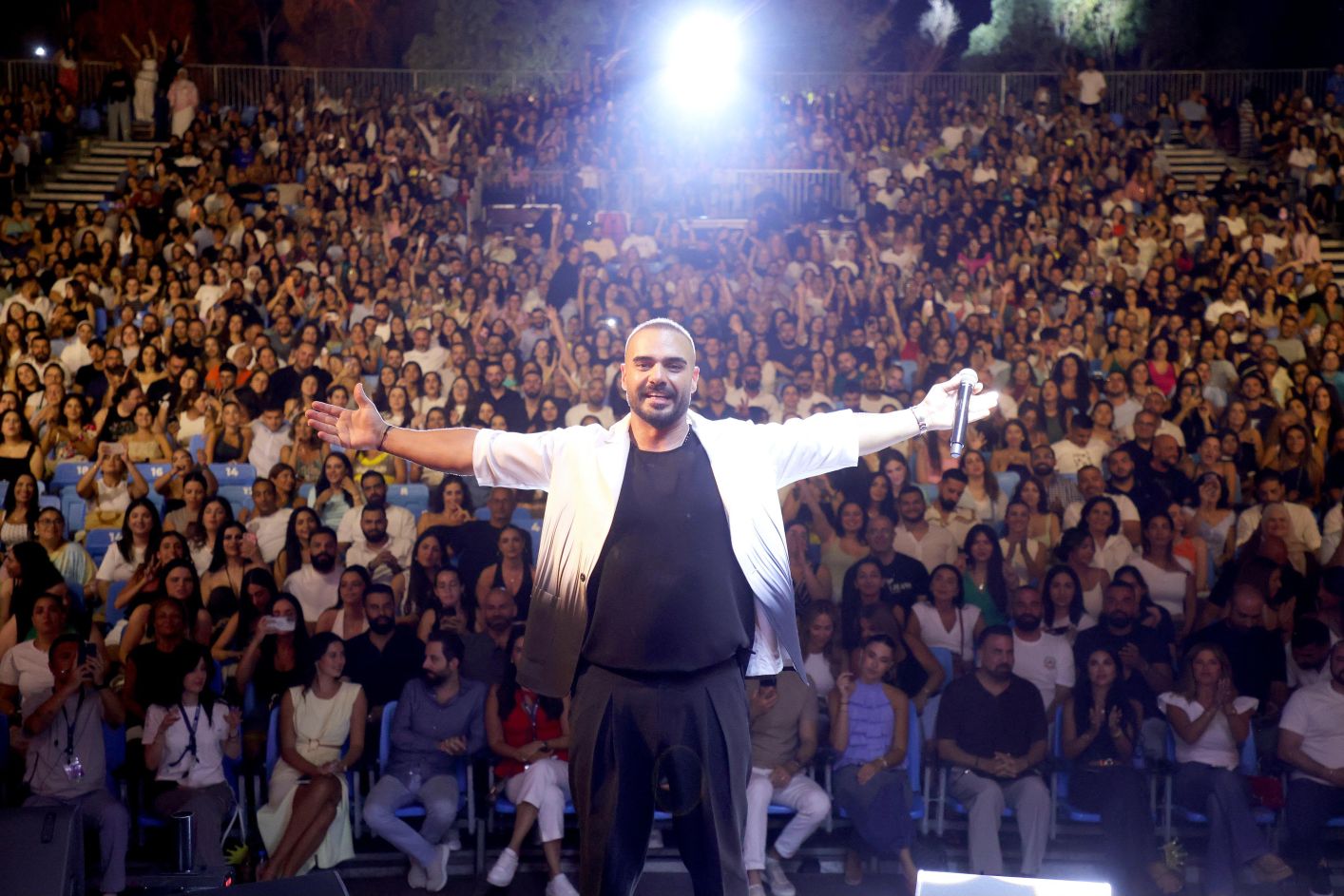 الفنان جوزيف عطية