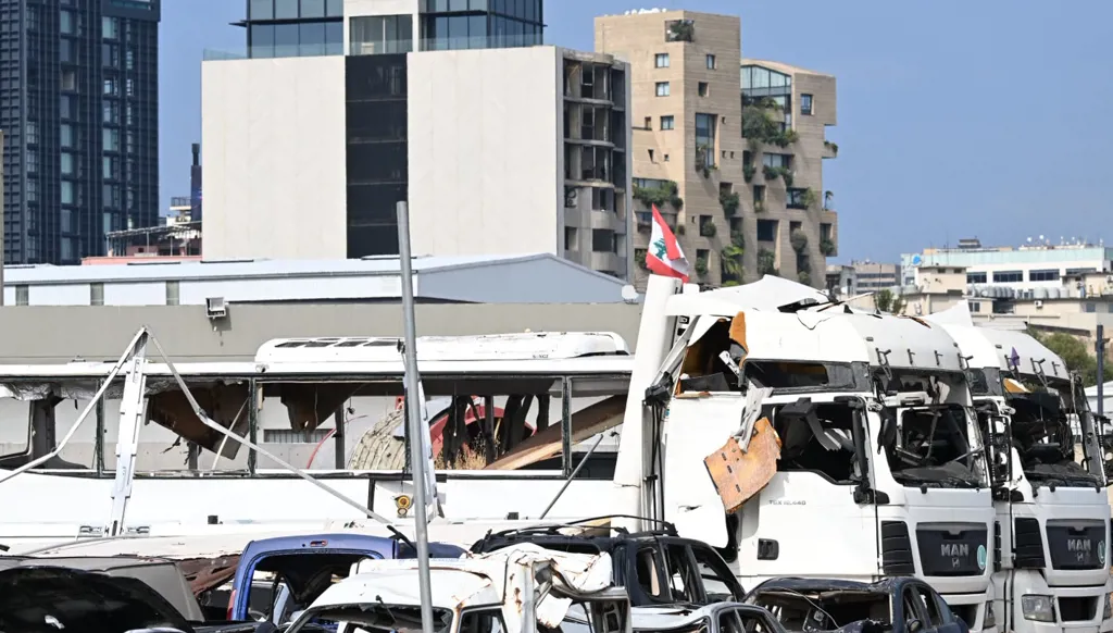 سياسيون يستذكرون جريمة المرفأ... وتنكيس العلم اللبناني في قصر بعبدا