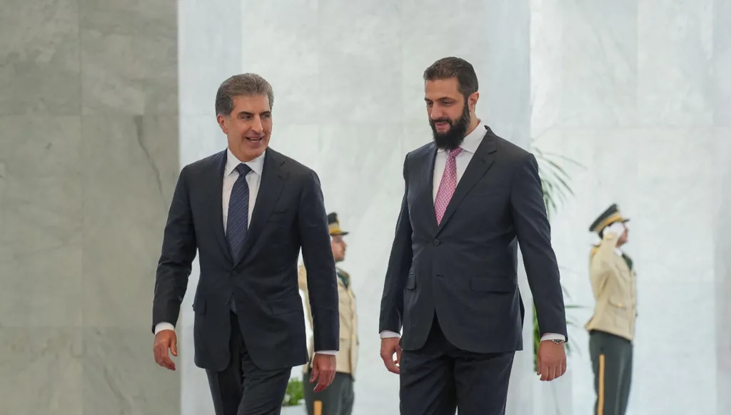 زيارة بارزاني إلى دمشق... مهمة تتجاوز دمج "قسد"