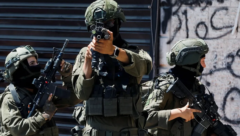 قلنديا على خط جنين... إسرائيل تفتح جبهة مخيمات القدس
