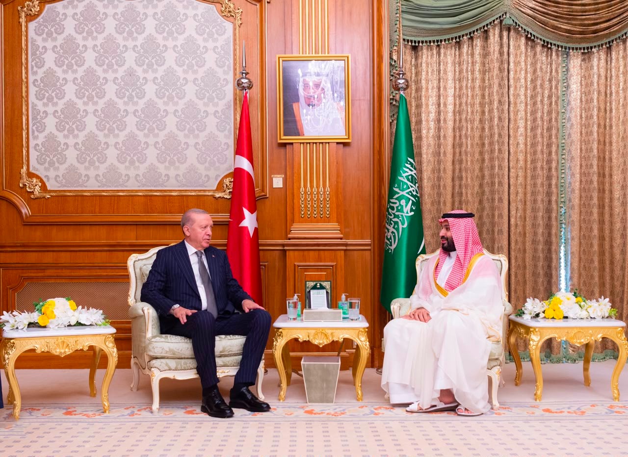 بن سلمان وأردوغان. (واس)