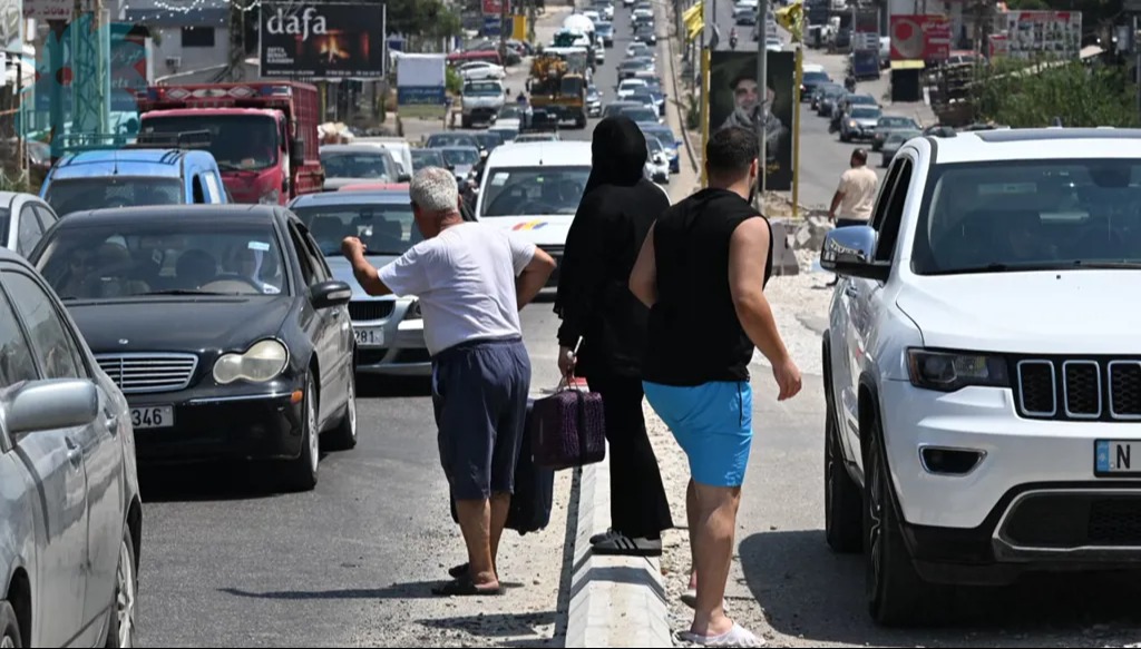 مشاهد النزوح تعود إلى جنوب لبنان بعد التصعيد الأخير