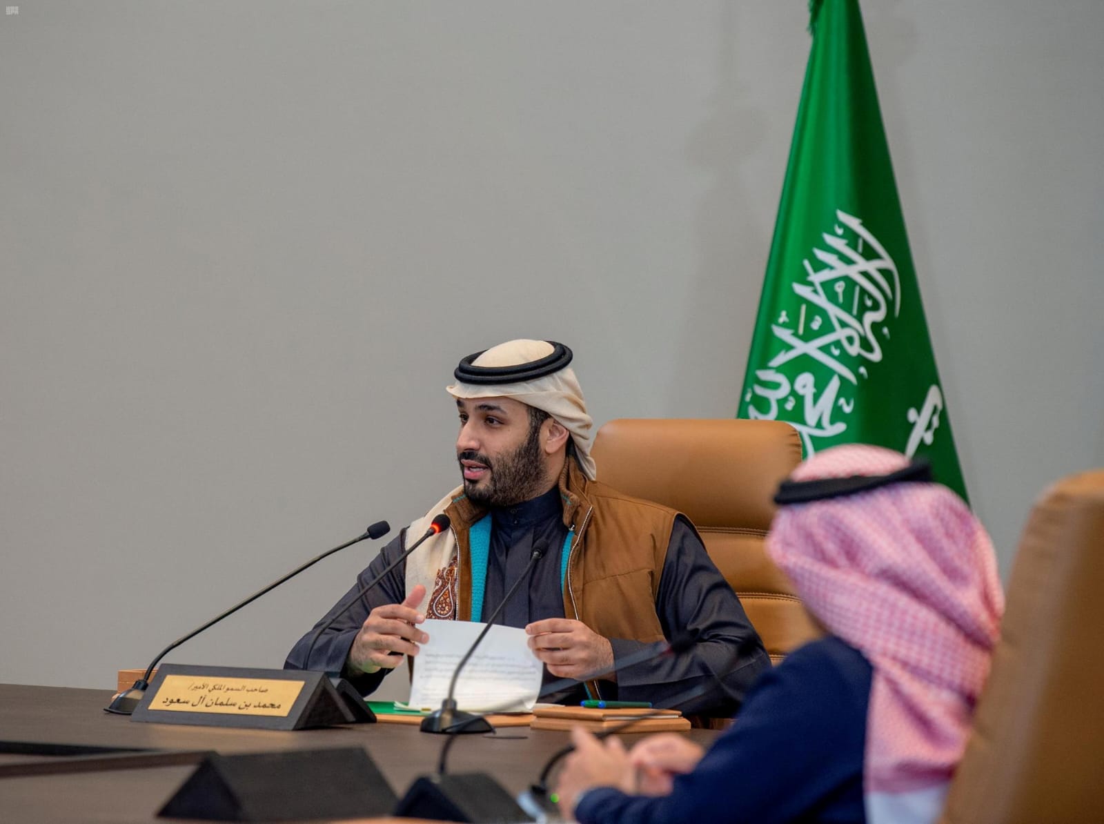 صورة لولي العهد السعودي الأمير محمد بن سلمان في أحد اجتماعات صندوق الاستثمارات العامة (رويترز)
