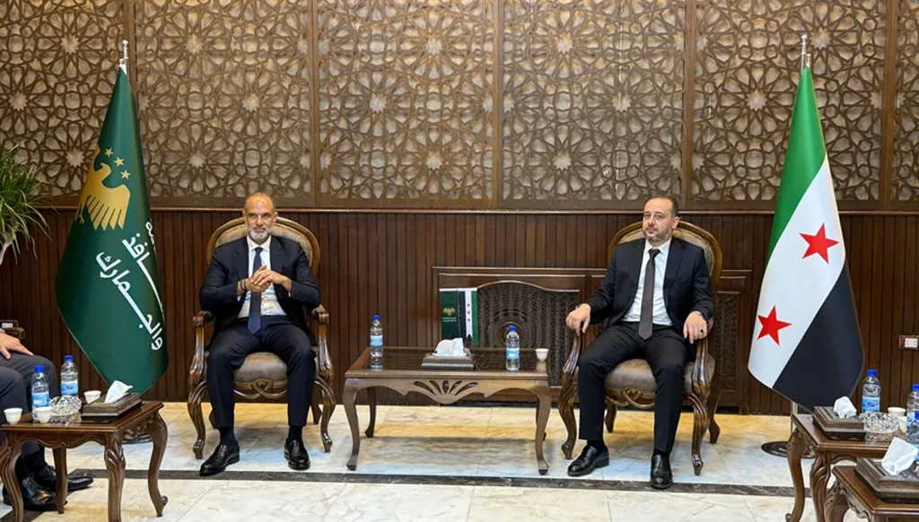 وزير الأشغال اللبناني في دمشق.
