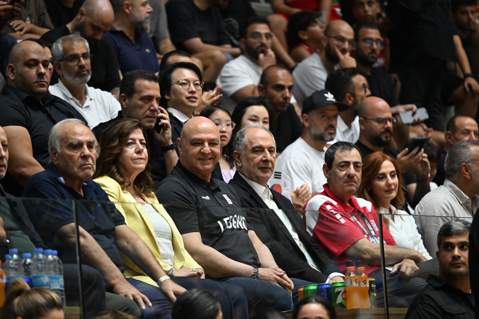 الرئيس جوزف عون في المدرجات. (حسام شبارو)
