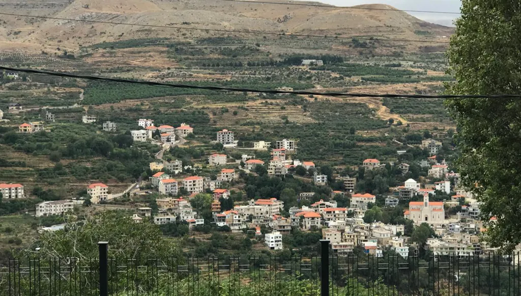 صباح إهدن شمالي لبنان بعد انحسار العاصفة (طوني فرنجية).