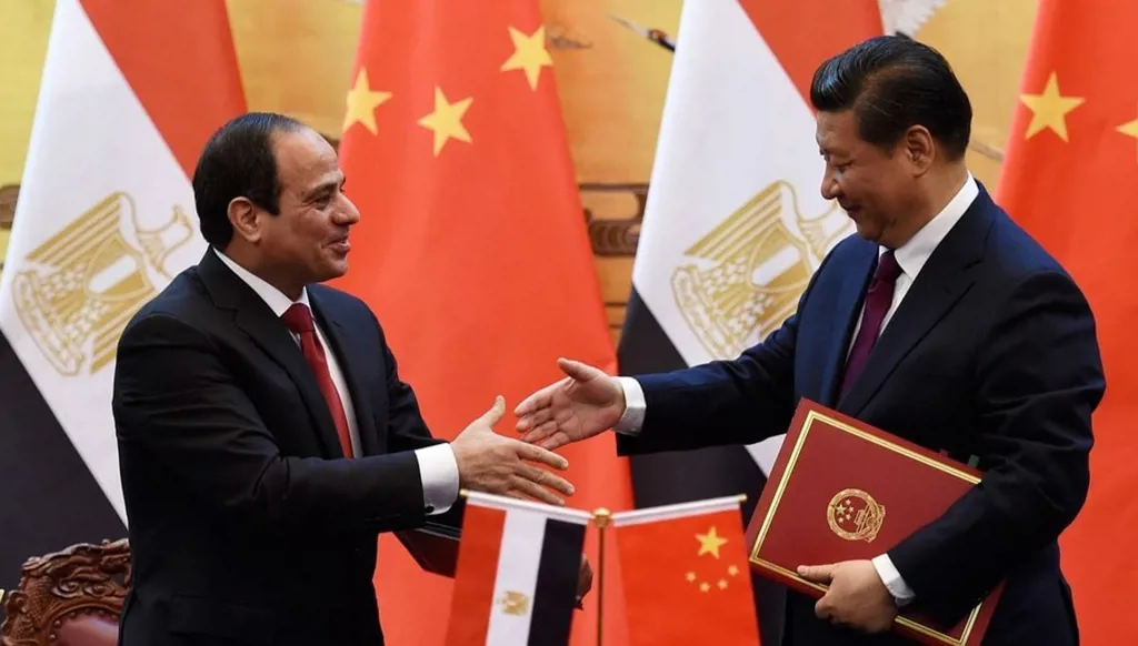 القاهرة تستقبل شي وتأمل في زيادة صادراتها إلى الصين  لتخفيف اختلال الميزان التجاري