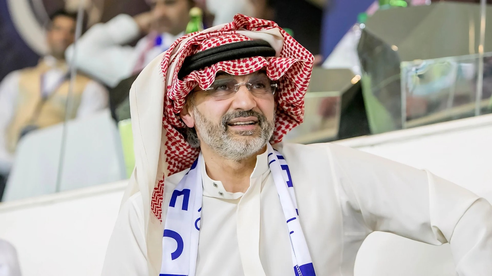 الامير الوليد بن طلال رئيس مجلس إدارة المملكة القابضة (موقع نادي الهلال)
