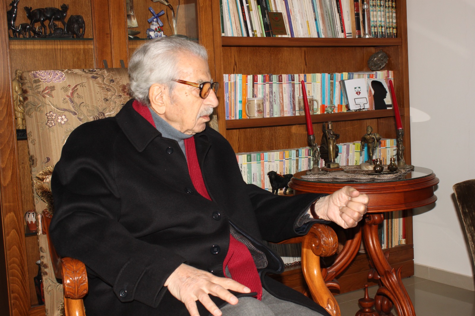 النائب السابق حبيب صادق