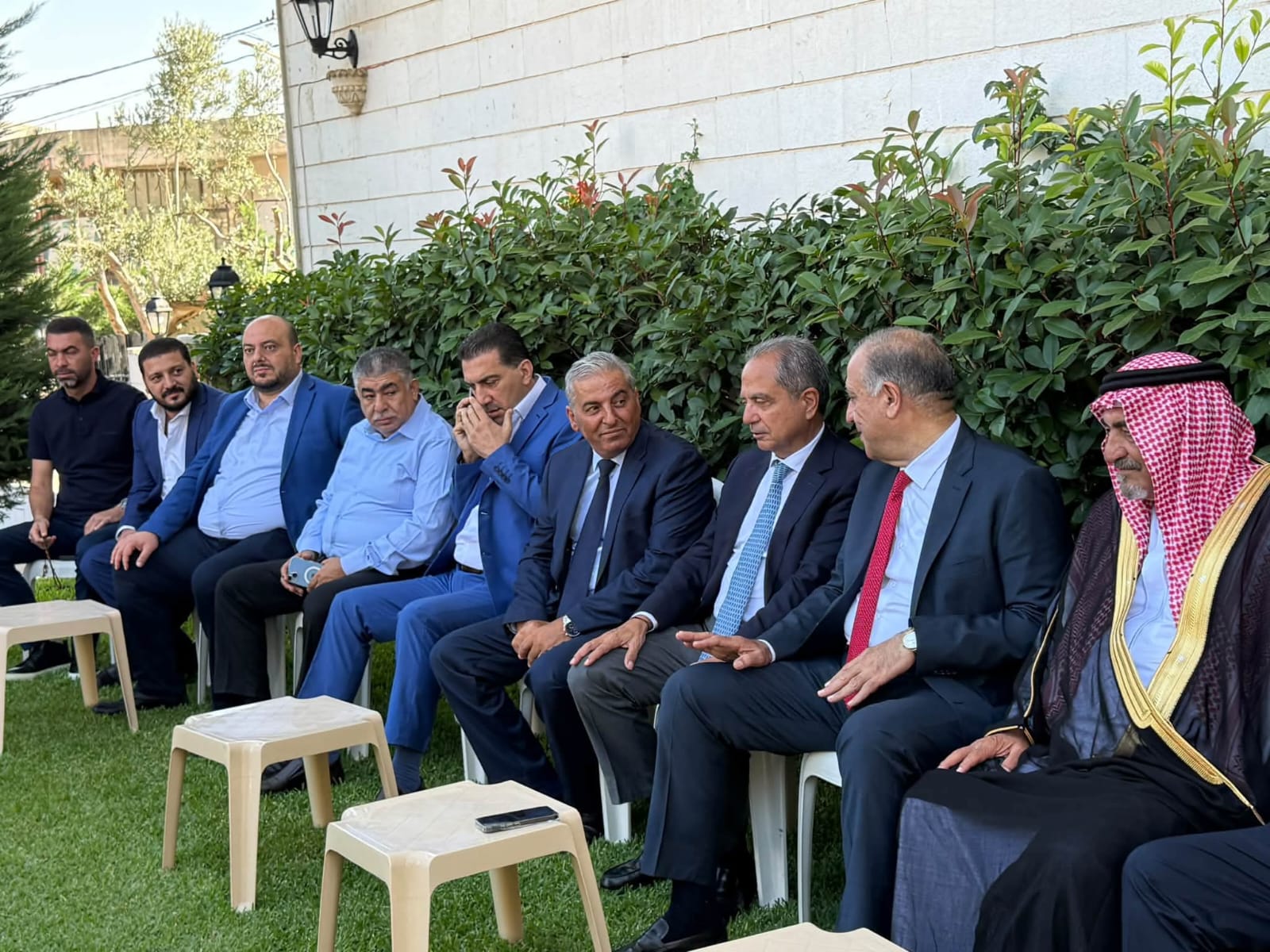 وزير الطاقة جو صدي في دارة النائب محمد سليمان في عكار شمالي لبنان (النهار).
