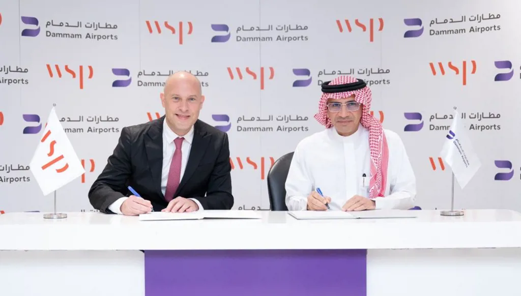السعودية تطلق مشروع رفع قدرة مطار الدمام إلى 19 مليون مسافر سنوياً