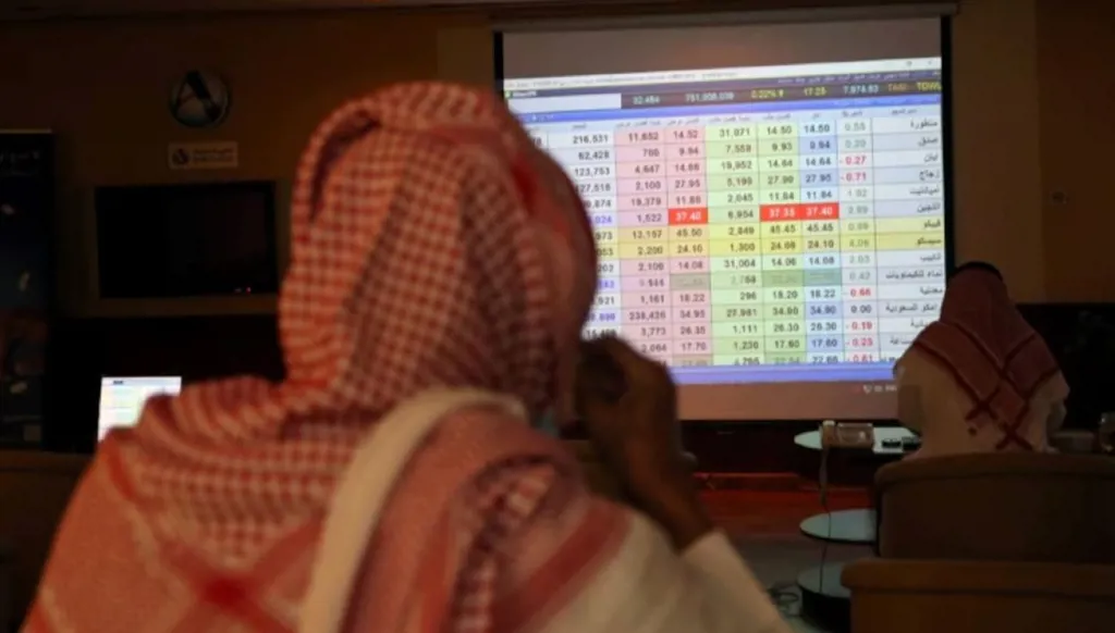 مؤشر الأسهم السعودية دون 11 ألف نقطة للمرة الأولى منذ 15 جلسة
