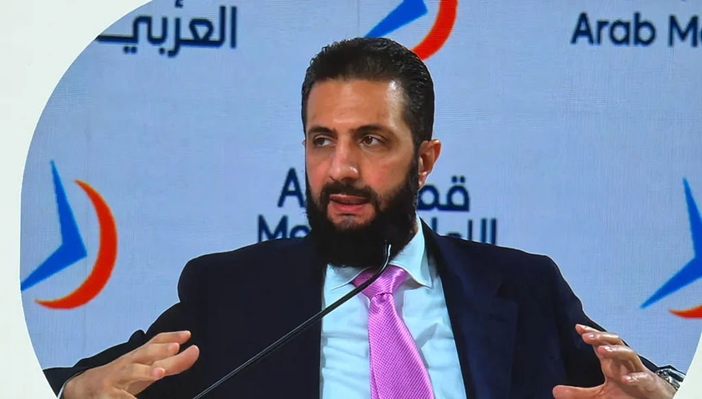 الشرع في "قمة الإعلام العربي": سوريا تحولت من مشكلة إلى بقعة استقرار