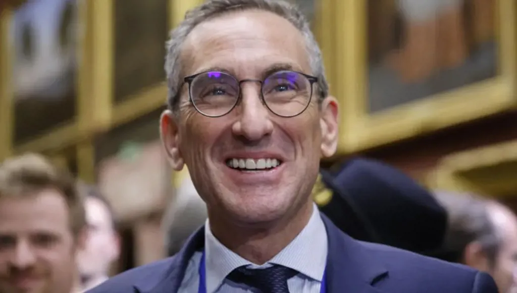 هل وافقت واشنطن على تعيين أورليان لوشوفالييه سفيراً  لفرنسا لديها؟
