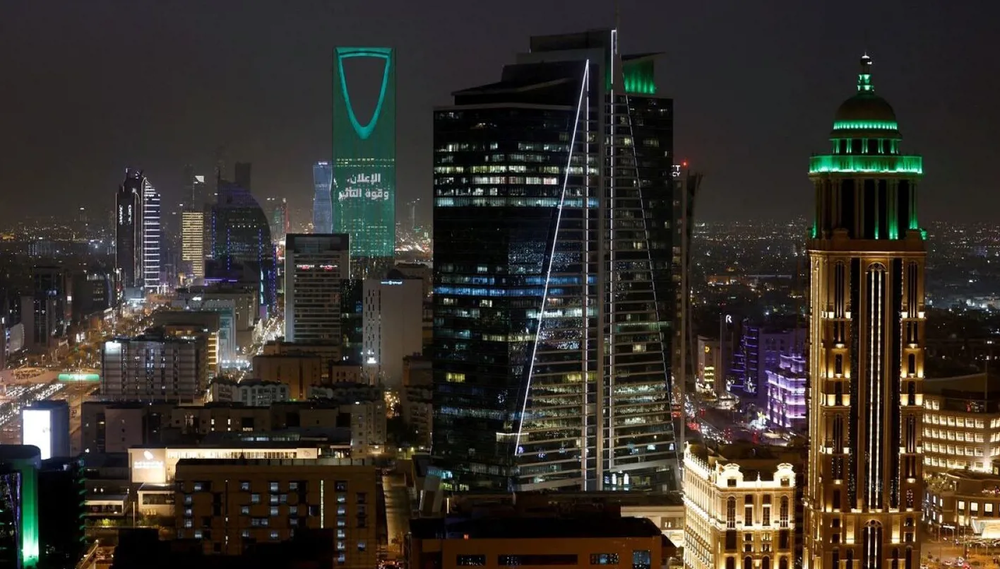 رخص البناء في السعودية تعود للنمو بعد شهور من التذبذب