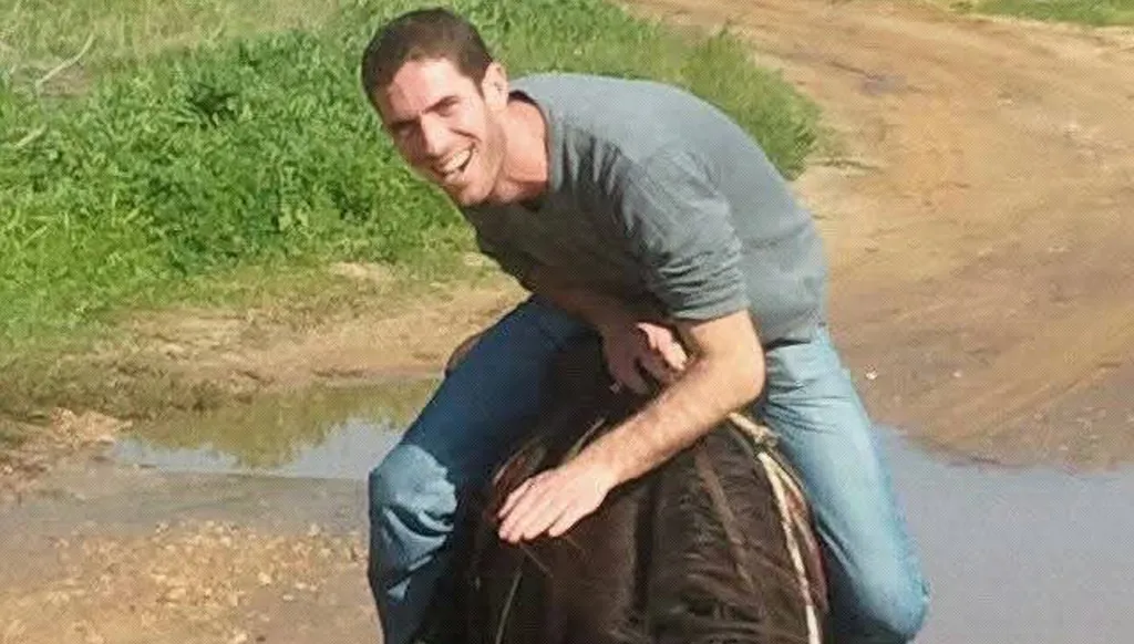 شقيقه قُتل في غزة... إصابة نجل سفير إسرائيل في واشنطن بعملية دهس بالضفة