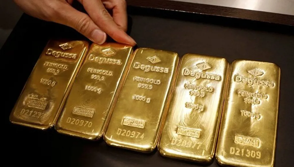 كم بلغ سعر أونصة الذهب؟
