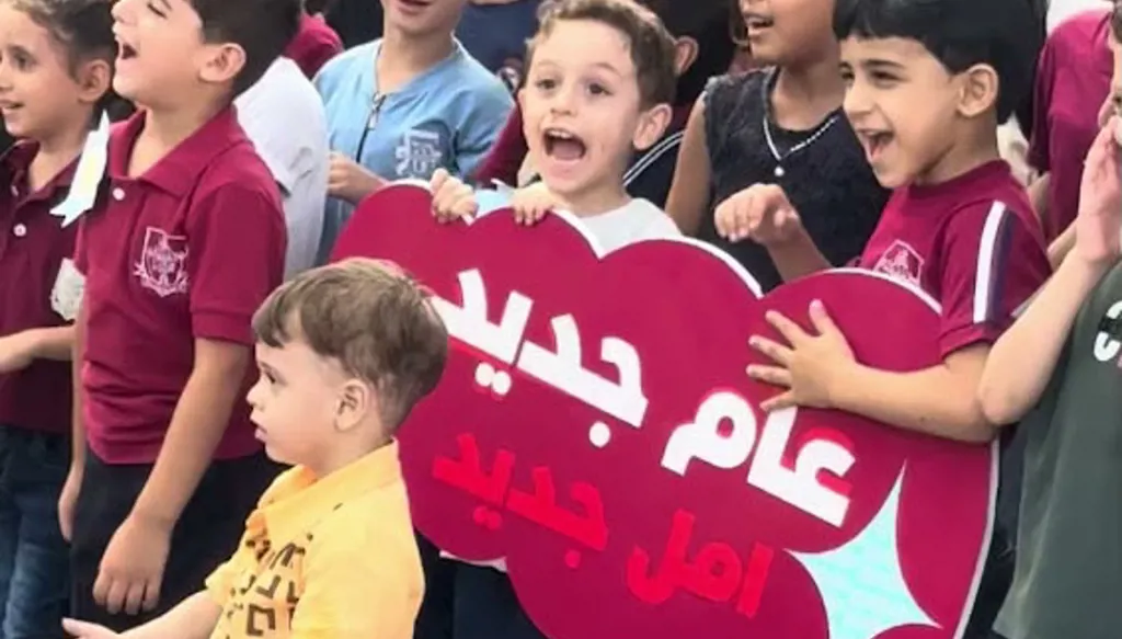 بالفيديو - عودة إلى المدارس... "النهار" تعيش فرحة أطفال غزّة