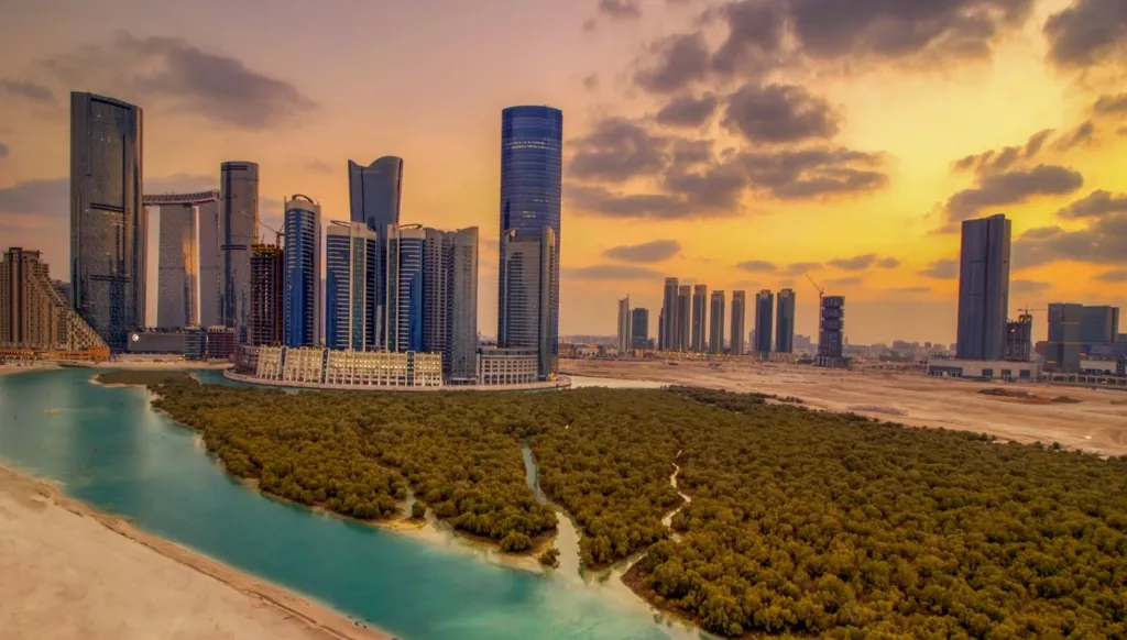 "رويال" الإماراتية تطور مشروعا عقاريا في جزيرة الريم بكلفة إنشاءات 217 مليون دولار