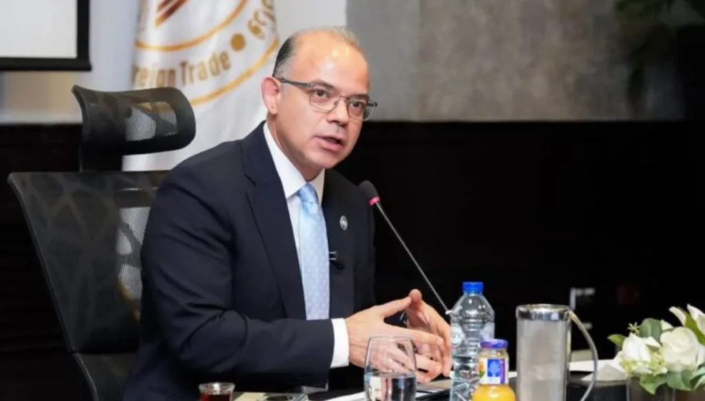 مصر تعد مع البنك الدولي استراتيجية للاستثمار الأجنبي تستهدف 16 قطاعاً