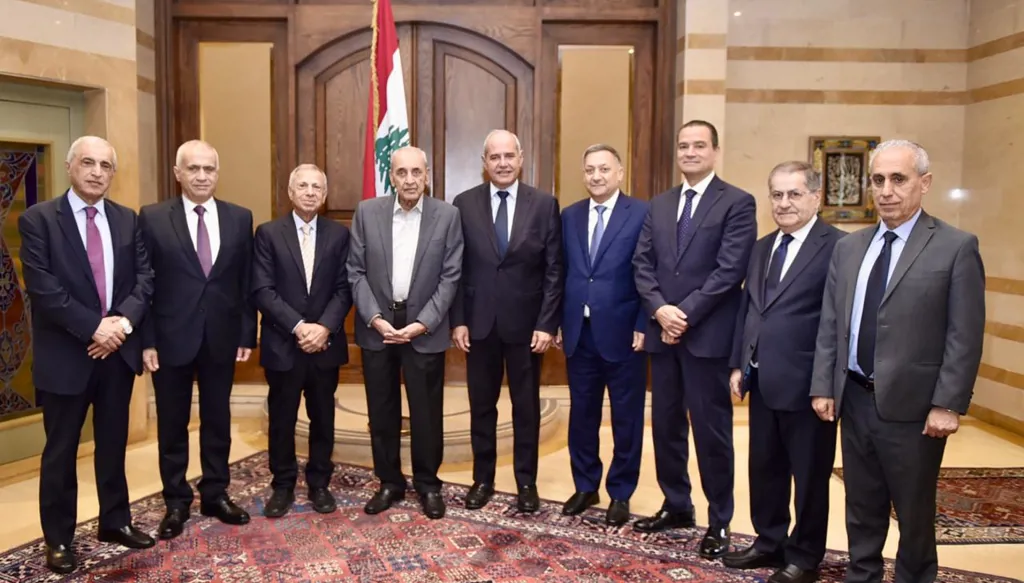 الوفد النيابي في عين التينة.