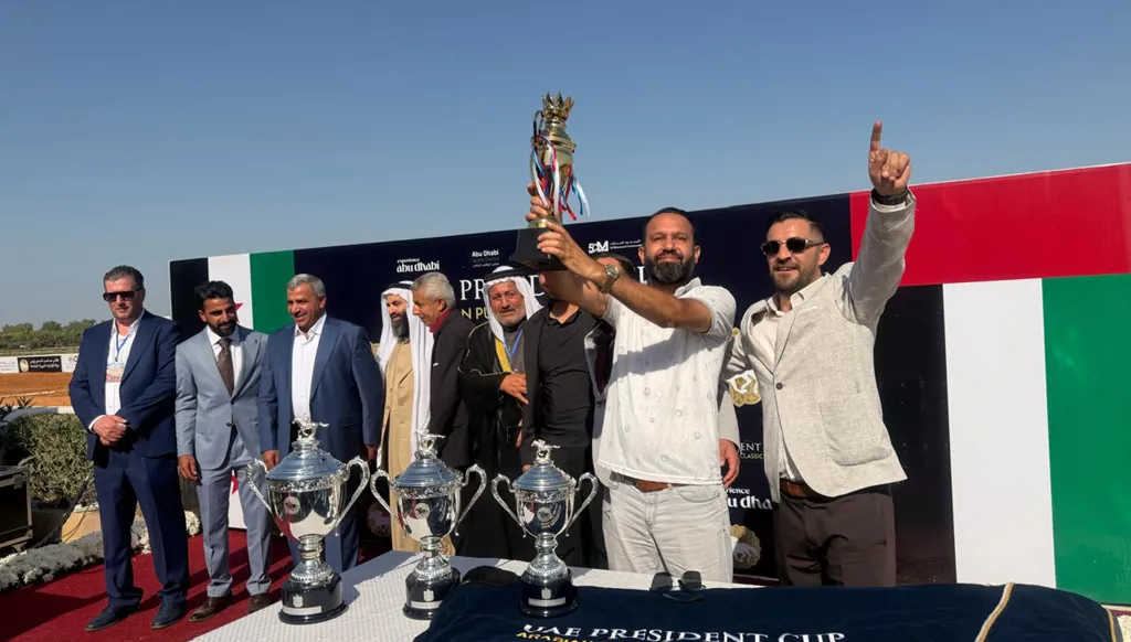 بالفيديو - كأس رئيس دولة الإمارات للخيول في اللاذقية... وقصّة عائلية مؤثرة!
