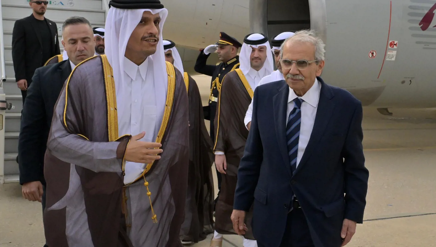 Qatari PM Arrives in Beirut for Official Visit