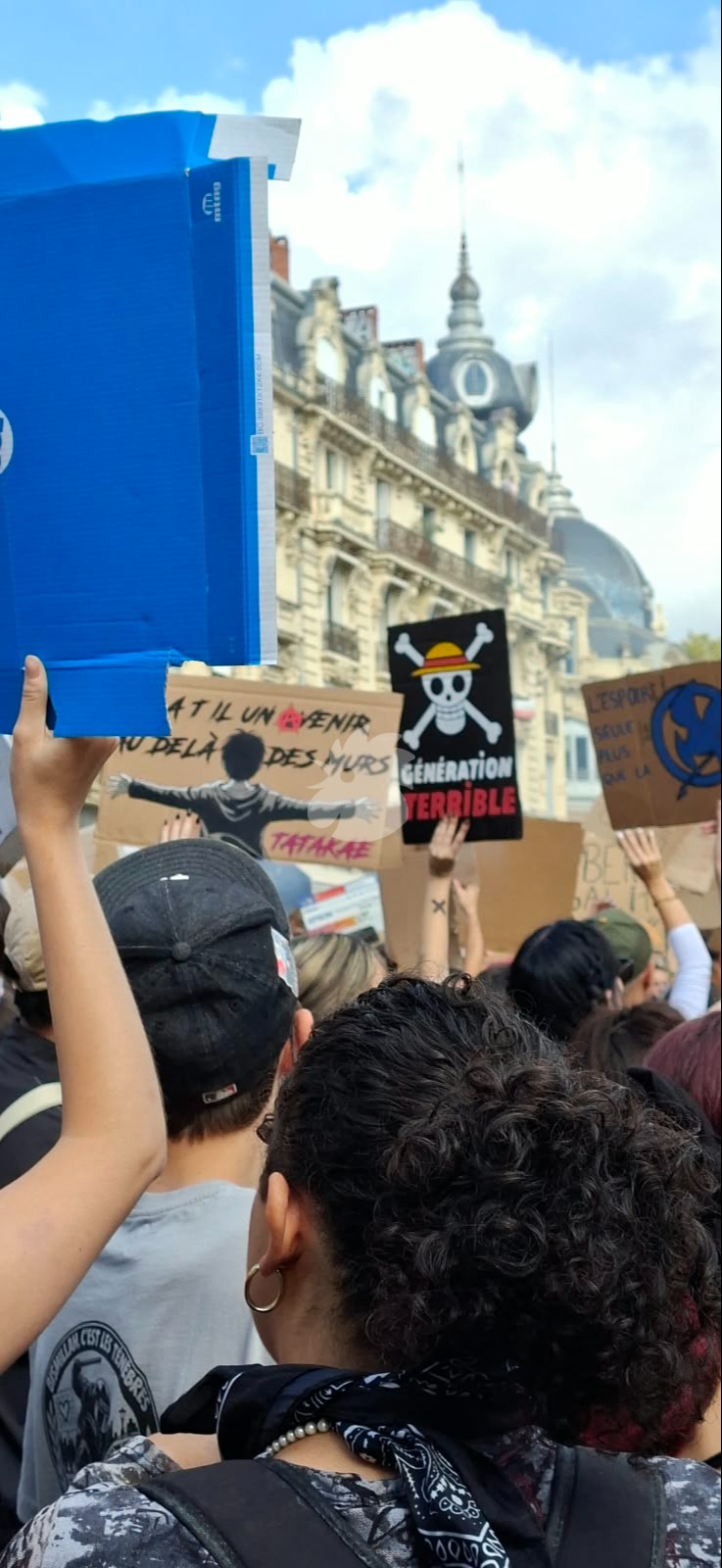 متظاهرون في مونبلييه. (تصوير: تانيا عوض)