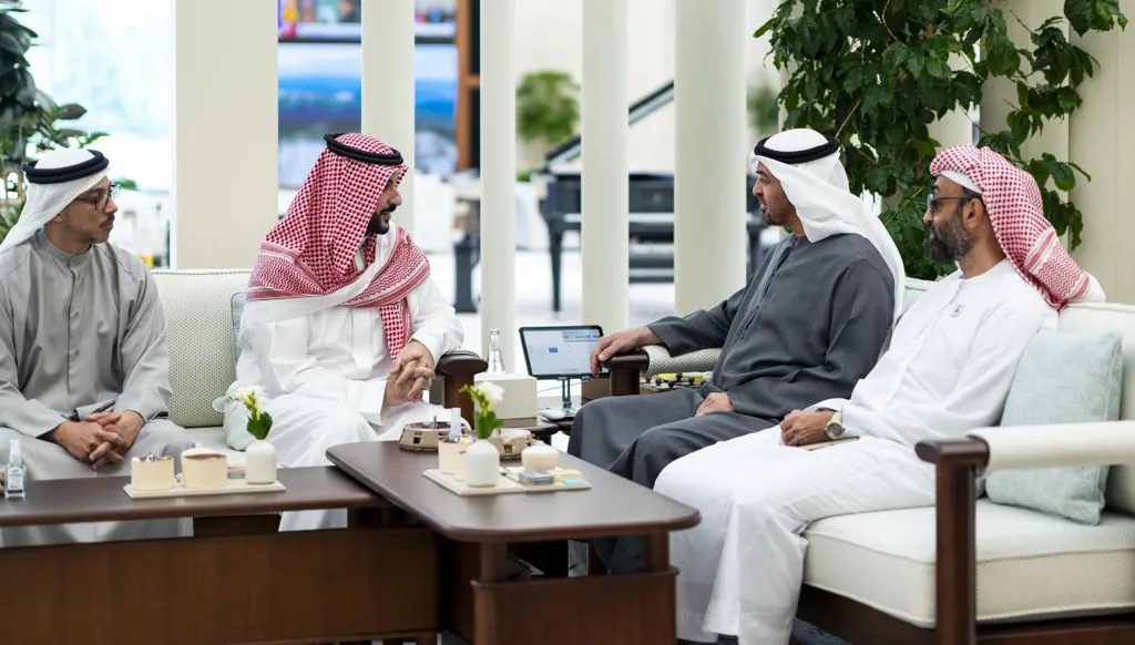 رسالة إماراتية – سعودية من أبوظبي: شراكة المصير تُسقط رهانات الخلاف