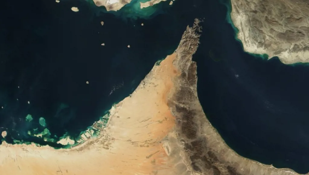 As a "precautionary measure"... Iran closes parts of the Strait of Hormuz