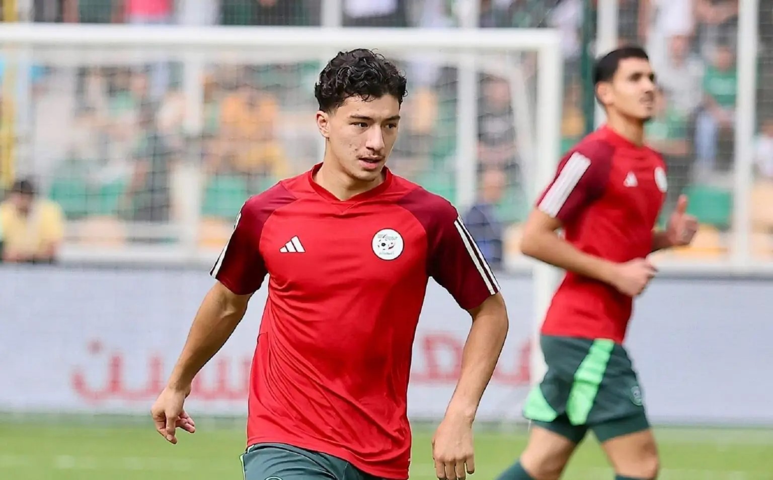 يبدو مازا مرشحاً بقوة ليكون ركيزة أساسية مستقبلية لمنتخب الجزائر. (وكالات)