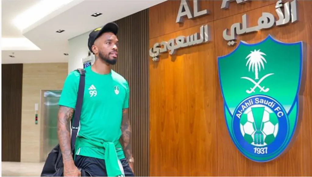 ايفان توني يهدي الأهلي الفوز على الرياض في الدوري السعودي