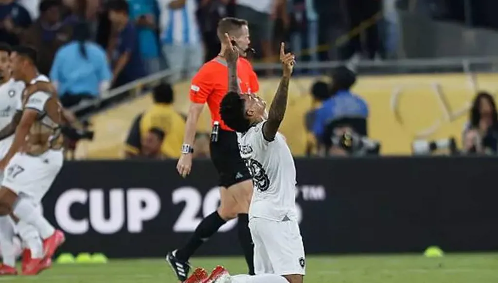 5 لاعبين شباب لفتوا الأنظار في كأس العالم للأندية