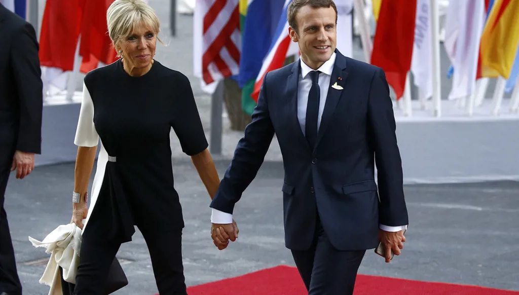 ماكرون وزوجته أمام المحكمة: أدلّة علمية لإثبات بطلان ادّعاءات "التشهير"