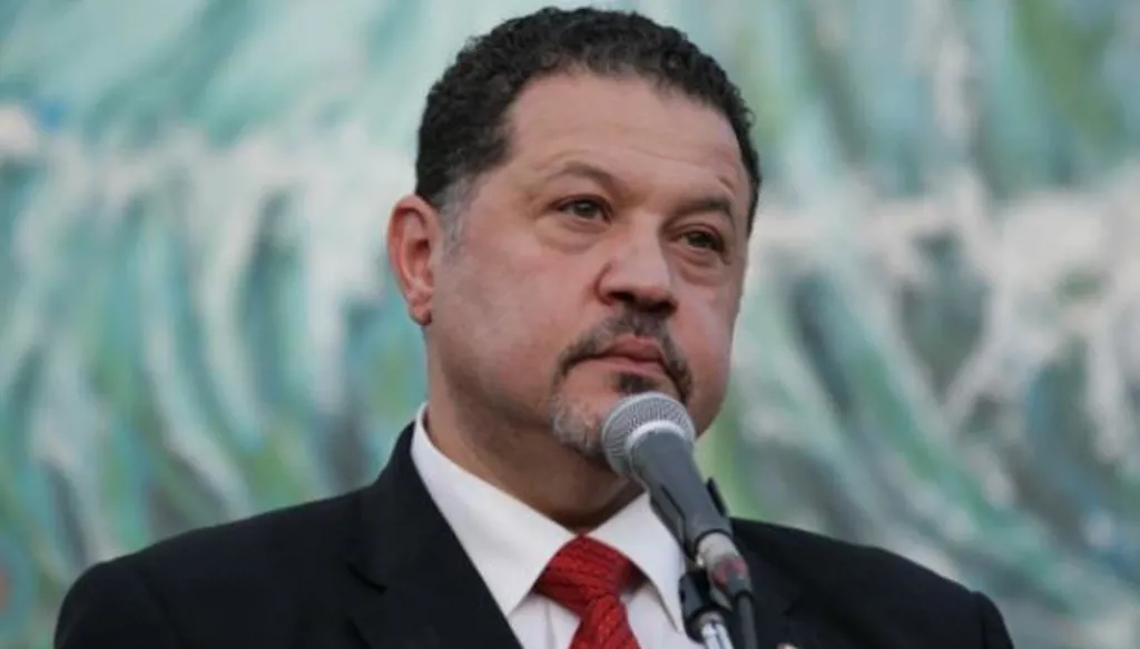 قطيعة بين "فتح" و"التحالف" واتهام ياسر عباس بمصادرة القرار