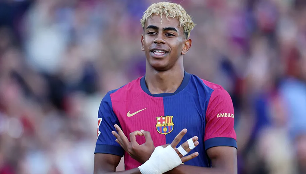 عارضة أزياء تُفجر مفاجآت حول حفل عيد ميلاد لامين يامال (فيديو)