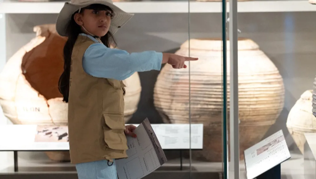 برنامج "الآثاري الصغير" في متحف العين