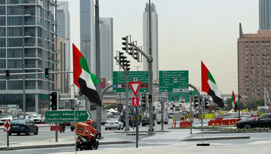 نشاط الشركات غير النفطية في الإمارات في آب/أغسطس عند أعلى مستوى في عامين